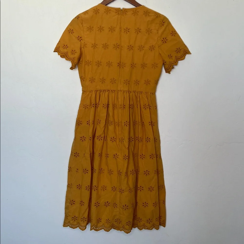 Madewell Eyelet Midi Dress Yellow Cotton Scalloped Hem Summer Size 4 L2364 - Picture 5 of 5